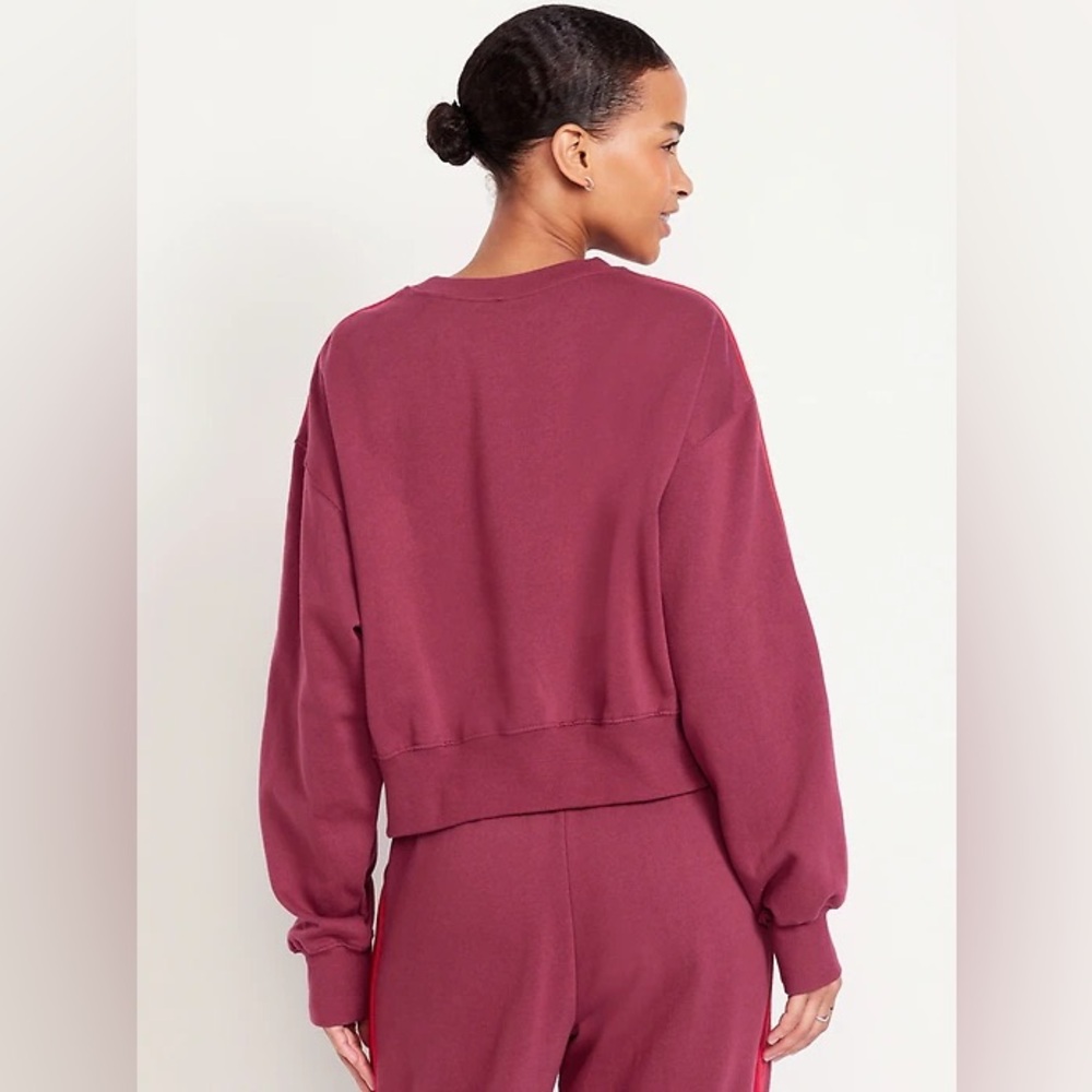 Old Navy Cropped SoComfy Sweatshirt - Picture 3 of 3